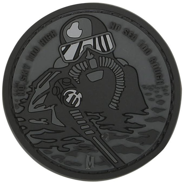 FROGMAN PATCH - MAXPEDITION, Patches, Military, CCW, EDC, Tactical, Everyday Carry, Outdoors, Nature, Hiking, Camping, Bushcraft, Gear, Police Gear, Law Enforcement
